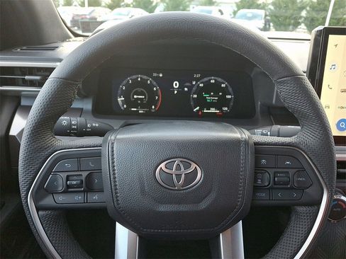 Certified 2024 Toyota Tacoma TRD Sport image 17