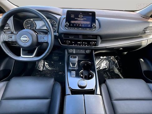 Certified 2023 Nissan Rogue SV w/ SV Premium Package image 7