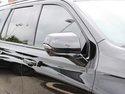 Used 2022 Cadillac Escalade Sport Platinum