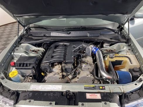 Used 2005 Chrysler 300 Touring w/ Sound Group image 18