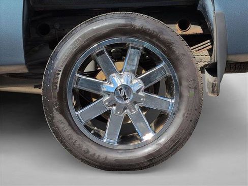 Used 2013 Chevrolet Silverado 1500 LT w/ All-Star Edition AWD/4WD image 18