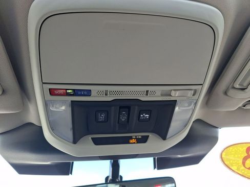 Used 2023 Subaru Forester Premium image 21