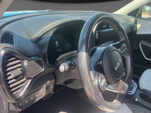 Used 2023 Kia Soul GT-Line FWD image 10