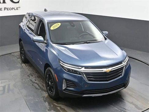 Used 2024 Chevrolet Equinox LT image 46