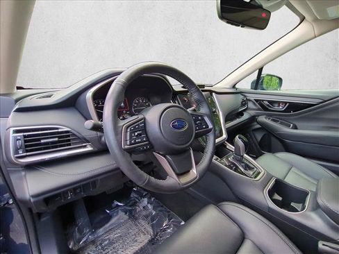 Used 2024 Subaru Outback Limited AWD/4WD image 10