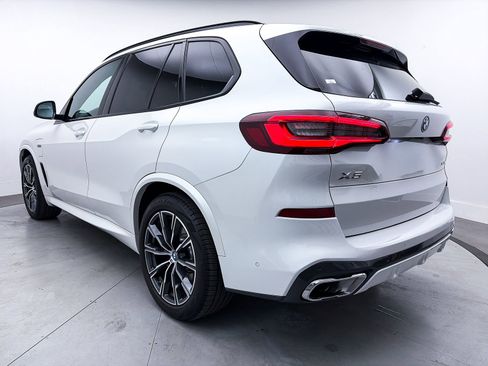 Used 2023 BMW X5 xDrive45e w/ Executive Package image 16