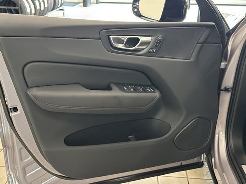Used 2026 Volvo XC60 B5 Plus AWD/4WD image 21