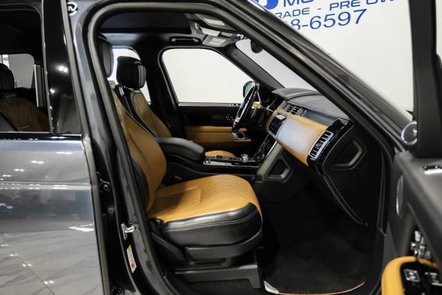 Used 2019 Land Rover Range Rover SV Autobiography Dynamic AWD/4WD image 32