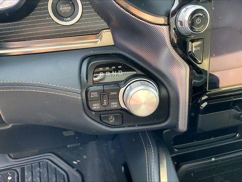 Used 2020 RAM 1500 Limited w/ Body Color Bumper Group AWD/4WD image 16