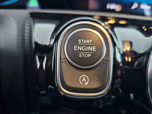 Used 2020 Mercedes-Benz A 220 image 27