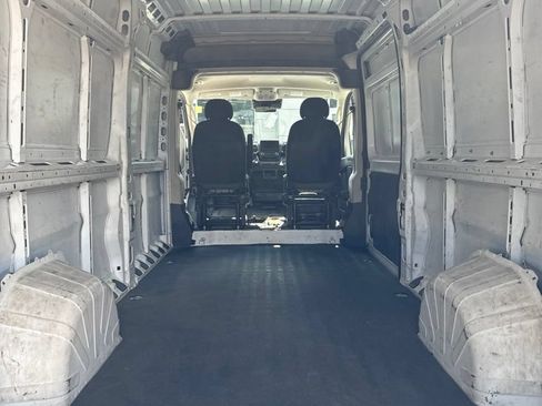 Used 2022 RAM ProMaster 2500 FWD image 5