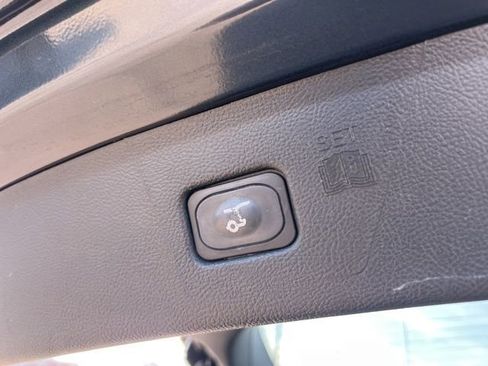 Certified 2023 Ford Edge SEL w/ Convenience Package image 22