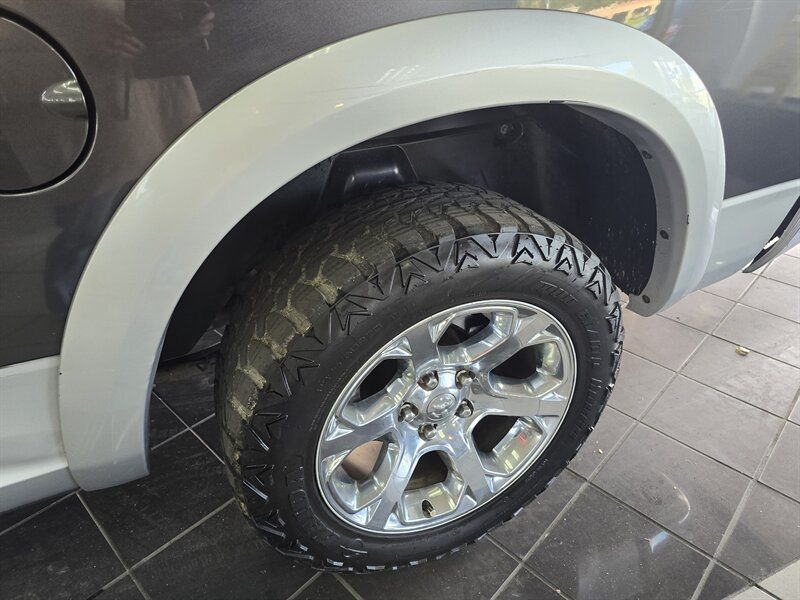 Used 2015 RAM 1500 Laramie w/ Convenience Group AWD/4WD image 34