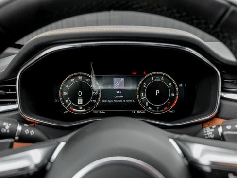 New 2026 Jaguar F-PACE R-Dynamic S image 12