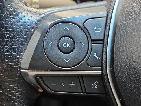 Used 2019 Toyota Avalon Touring FWD image 21