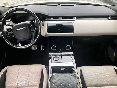 Used 2018 Land Rover Range Rover Velar R-Dynamic SE AWD/4WD image 7