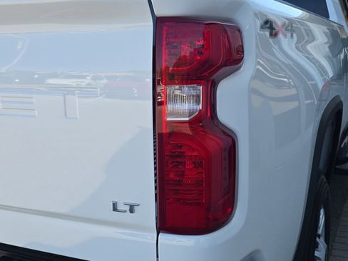 Certified 2025 Chevrolet Silverado 2500 LT w/ Convenience Package AWD/4WD image 8
