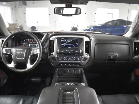 Used 2017 GMC Sierra 1500 SLT w/ SLT Premium Package AWD/4WD image 10