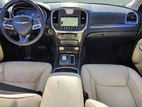 Used 2017 Chrysler 300 C w/ Safetytec Plus Group image 13