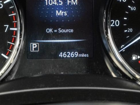 Used 2018 Nissan Rogue Sport S w/ S Appearance Package FWD image 25