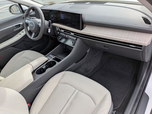 Used 2025 Hyundai Sonata SEL image 37