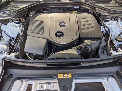 Used 2026 Mercedes-Benz GLC 300 4MATIC image 18