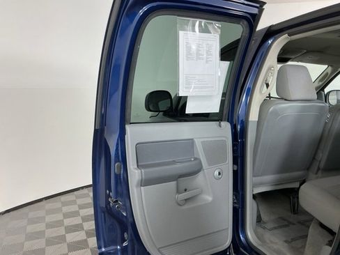 Used 2006 Dodge Ram 1500 Truck SLT image 19