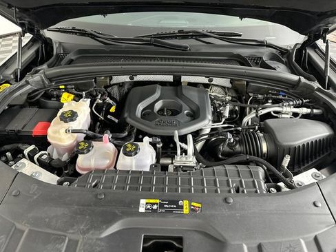 Certified 2023 Jeep Grand Cherokee Trailhawk w/ Advanced Protech Group II AWD/4WD image 35