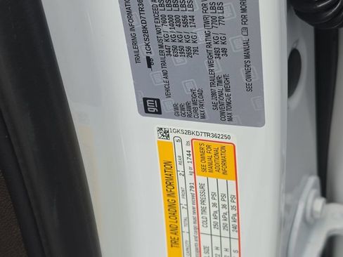 New 2026 GMC Yukon Elevation AWD/4WD image 11