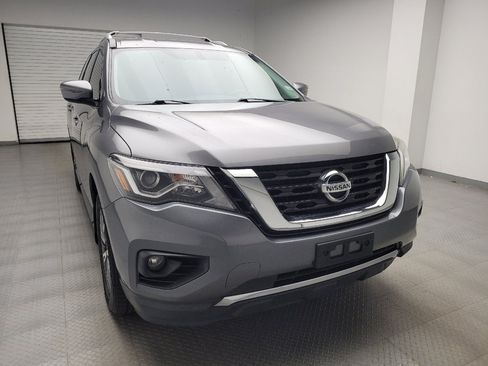 Used 2017 Nissan Pathfinder SV w/ Trailer Tow Package AWD/4WD image 14