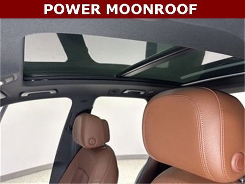 Used 2018 Audi Q5 Prestige image 2