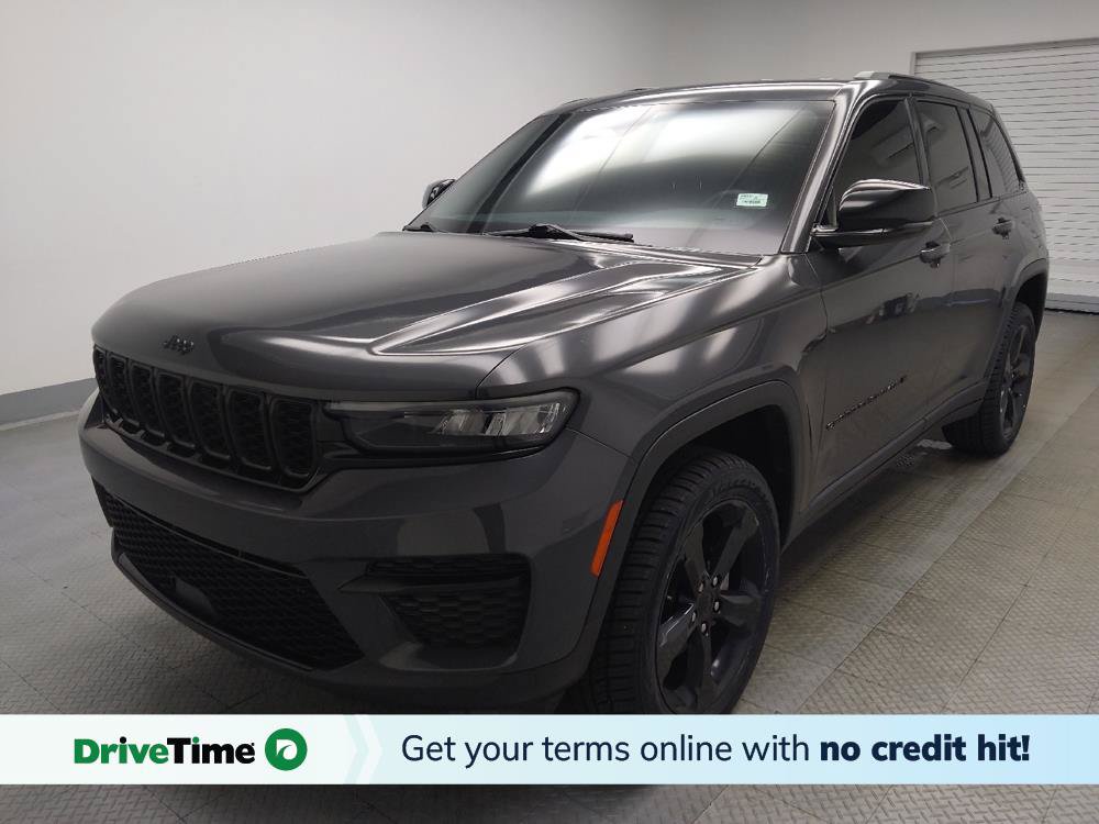 Used 2023 Jeep Grand Cherokee Altitude AWD/4WD image 1