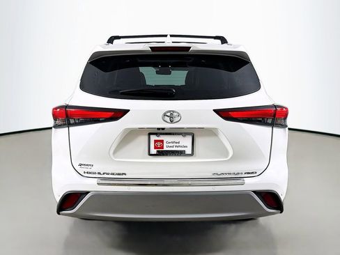 Certified 2020 Toyota Highlander Platinum AWD/4WD image 7