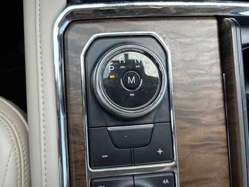 Used 2019 Ford Expedition Max Platinum AWD/4WD image 45