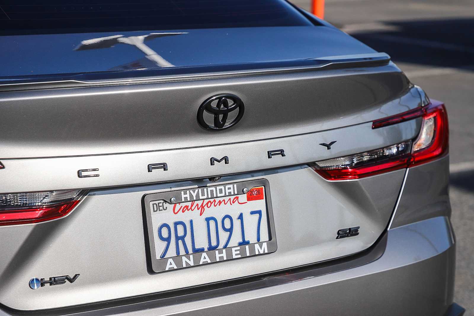 Used 2025 Toyota Camry SE w/ Multimedia Upgrade Package FWD image 12