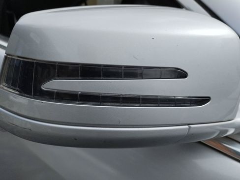 Used 2010 Mercedes-Benz S 550 4MATIC image 68