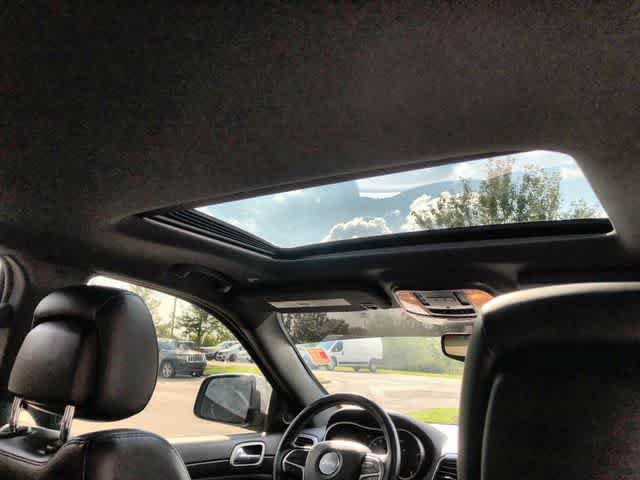 Certified 2020 Jeep Grand Cherokee Altitude AWD/4WD image 19
