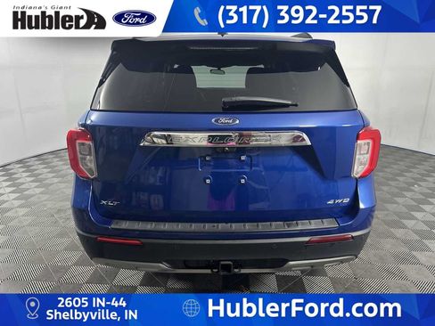 Used 2023 Ford Explorer XLT w/ Equipment Group 202A AWD/4WD image 7