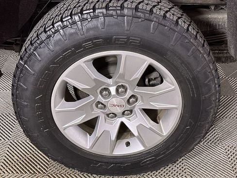 Used 2018 GMC Canyon SLE w/ SLE Convenience Package image 34