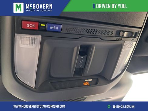 Used 2026 Subaru Forester Limited AWD/4WD image 29