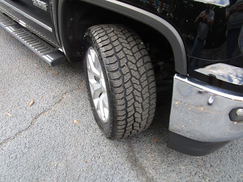 Used 2018 GMC Sierra 1500 SLT w/ Texas SLT Premium Package image 36