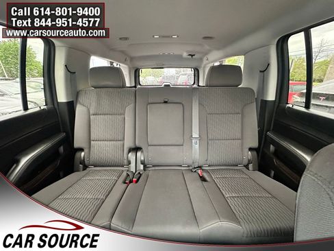 Used 2018 Chevrolet Suburban LS image 18