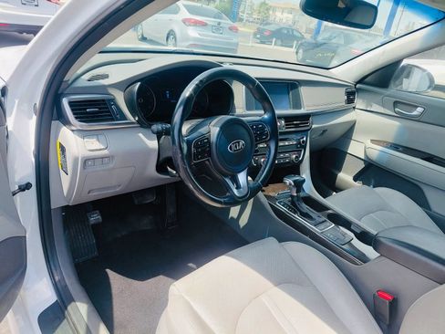 Used 2016 Kia Optima EX w/ Premium Package FWD image 5