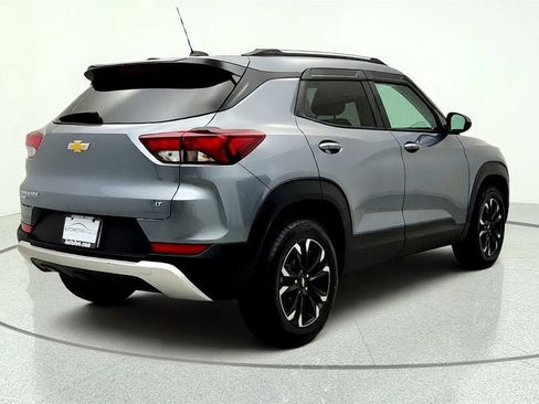 Used 2022 Chevrolet TrailBlazer LT AWD/4WD image 5