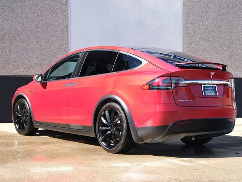 Used 2018 Tesla Model X 75D AWD/4WD image 14