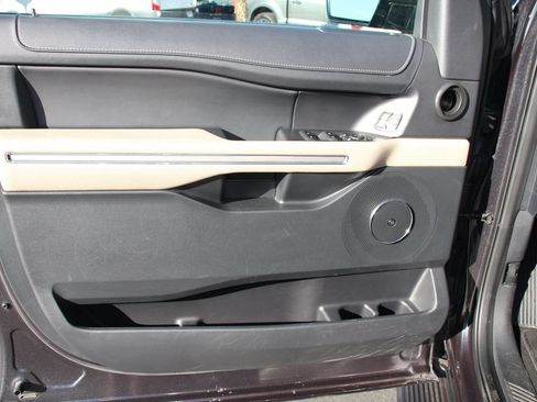 Certified 2024 Ford Expedition Limited AWD/4WD image 22