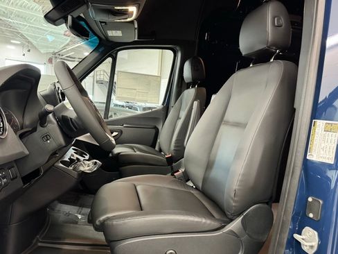 New 2026 Mercedes-Benz Sprinter 2500 image 25