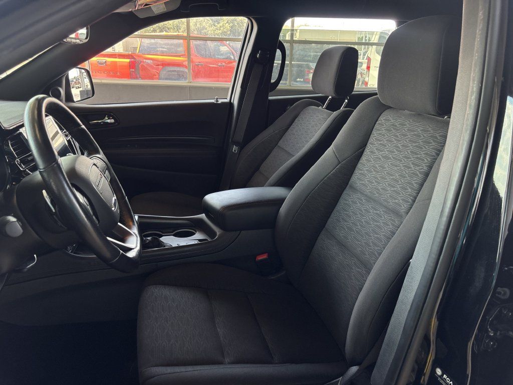 Used 2023 Dodge Durango R/T w/ Blacktop Package AWD/4WD image 26