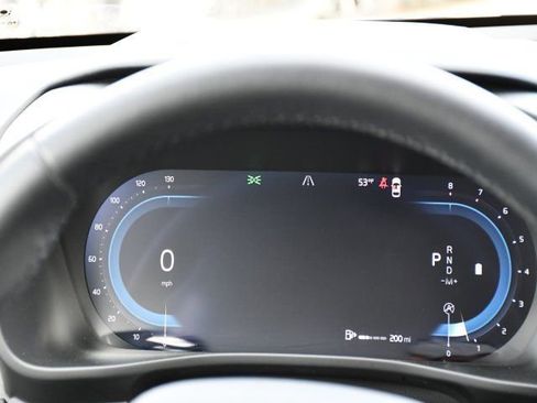 Certified 2025 Volvo XC40 B5 Core AWD/4WD image 21