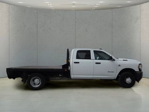 Used 2021 RAM 3500 Tradesman w/ Max Tow Package AWD/4WD image 2